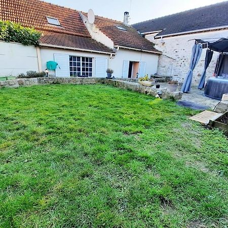 Villa Confortable Avec Jacuzzi A Chevannes Chevannes  Kültér fotó
