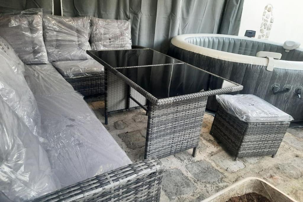 Villa Confortable Avec Jacuzzi A Chevannes Chevannes  Kültér fotó