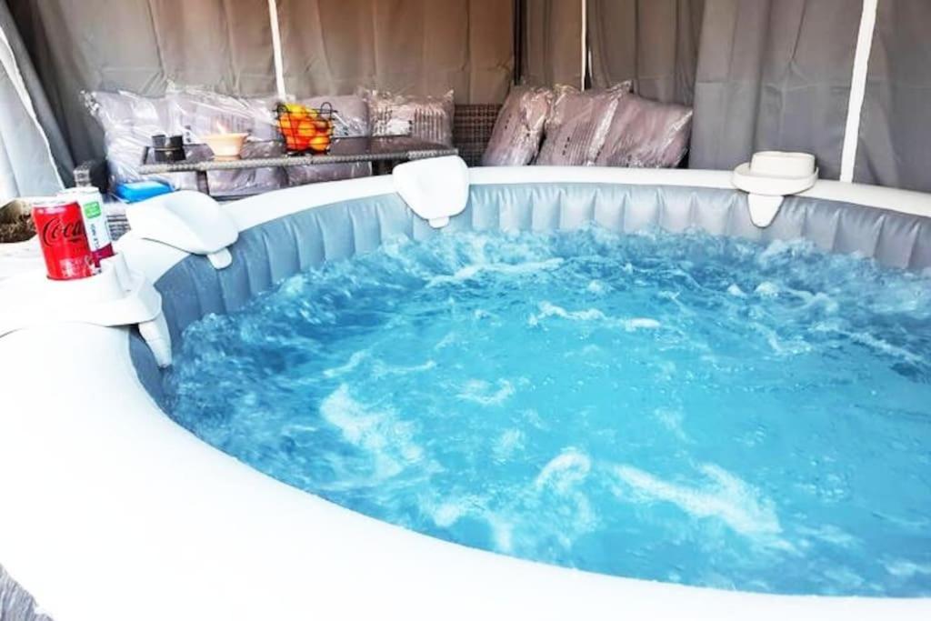 Villa Confortable Avec Jacuzzi A Chevannes Chevannes  Kültér fotó