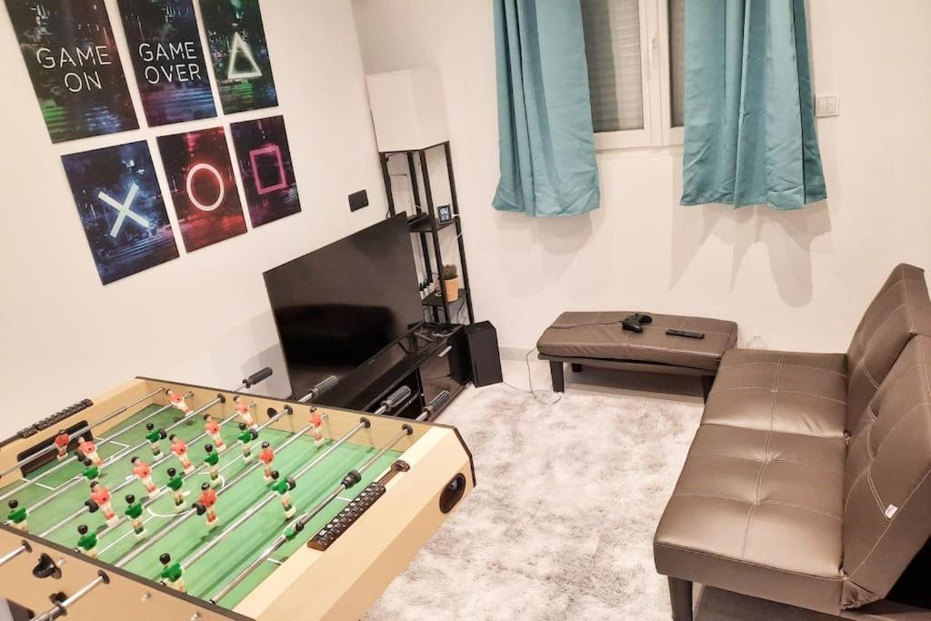 Villa Confortable Avec Jacuzzi A Chevannes Chevannes  Kültér fotó