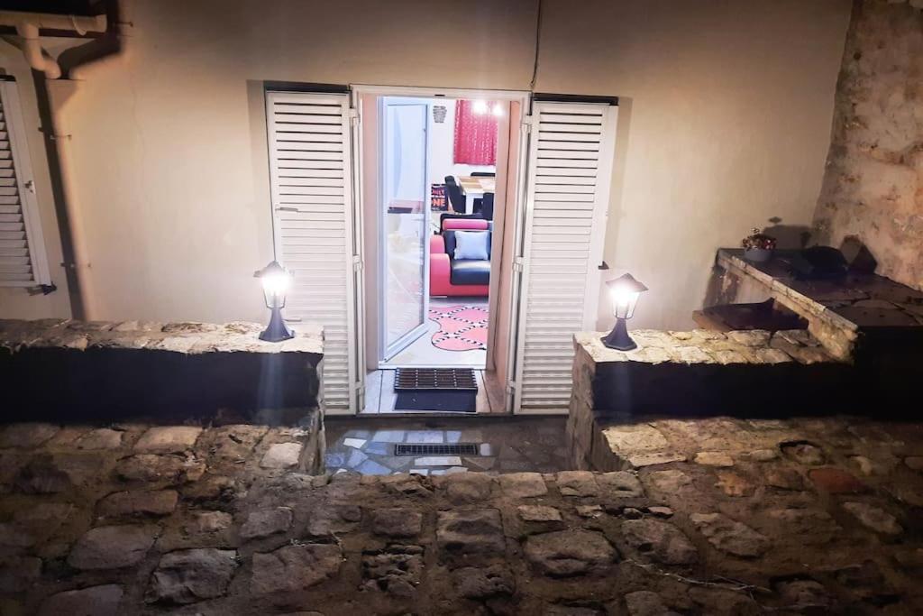Villa Confortable Avec Jacuzzi A Chevannes Chevannes  Kültér fotó